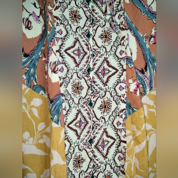 Umgee USA (Size M) Multicolor Floral Flutter SS Boho Above Knee Dress (NEW-NWT) - Picture 9 of 13